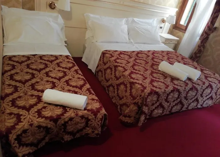 Casa Margot Pensión Venecia